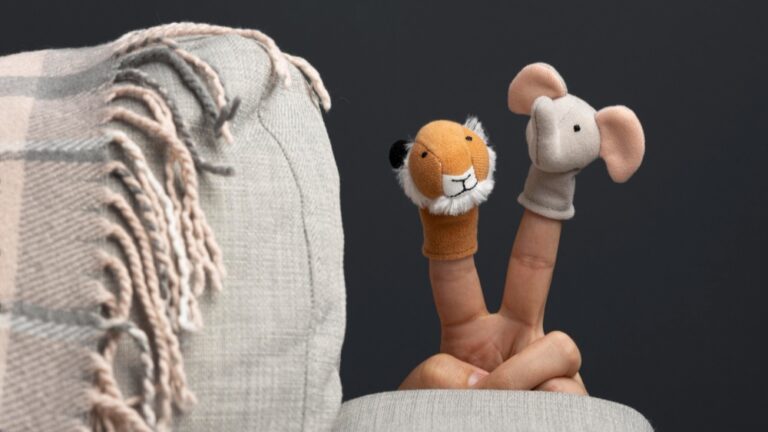 Bebeklerde Oyuncak Seçimi Nasıl Olmalıdır?