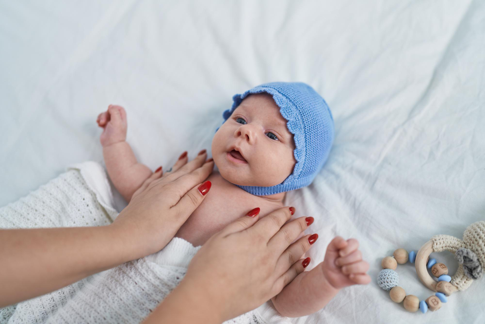 Yenidoğan Özellikleri ve İlk 28 Günde Bebeğinizde Göreceğiniz Değişimler