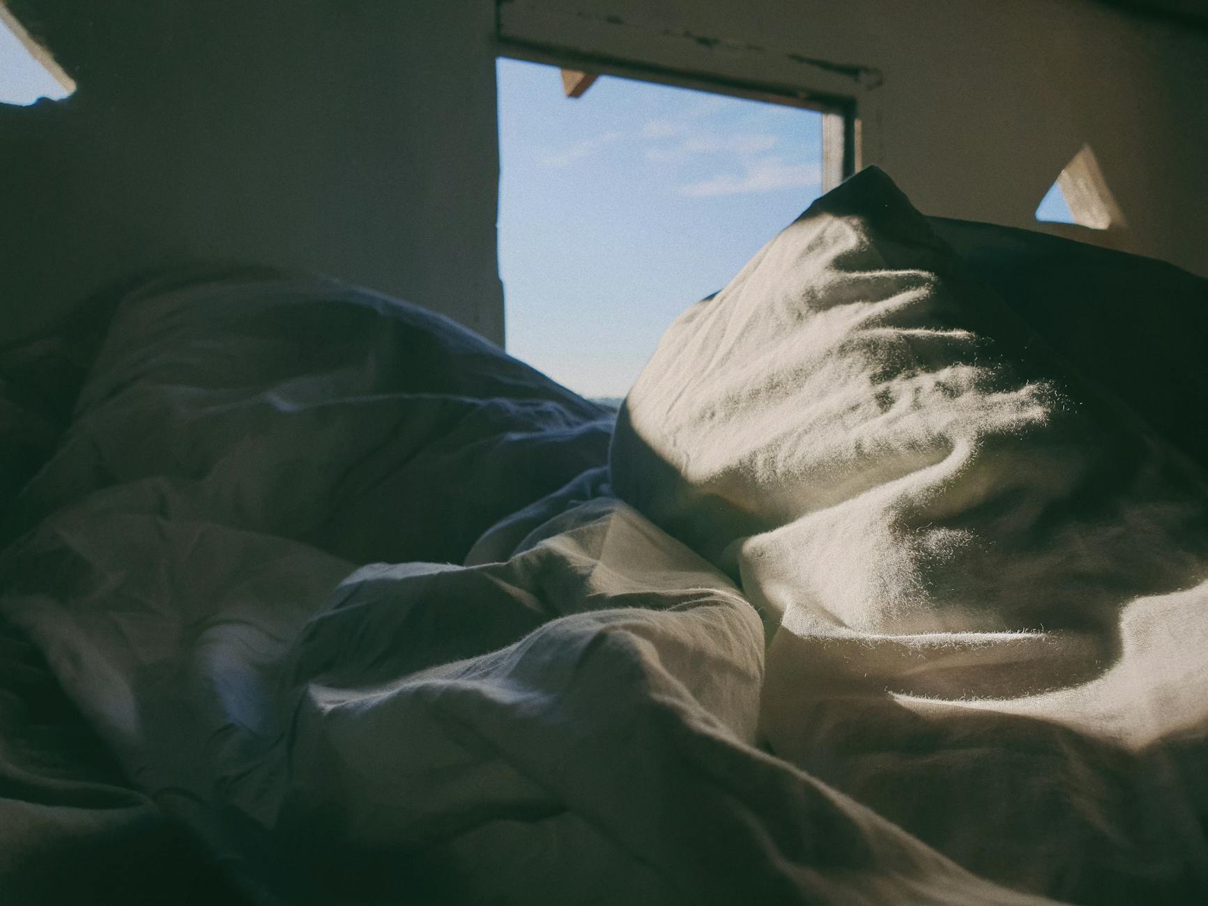 Yenidoğan Kaç Saat Uyur? Yeni Ebeveynler İçin Uyku Rehberi